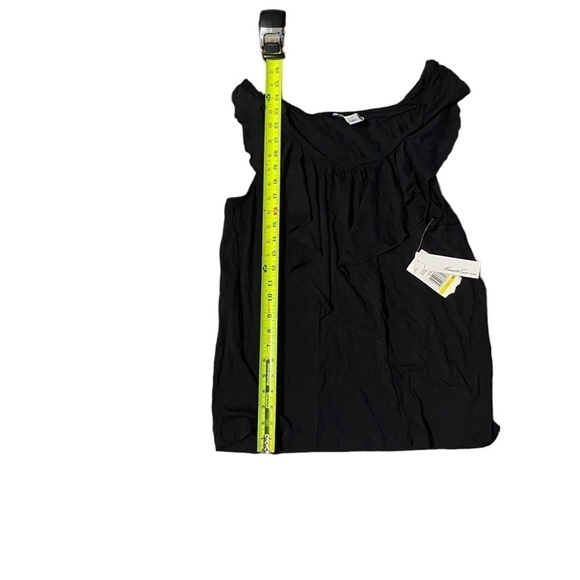 New Kenneth Cole New York Women’s Black Sleeveless Tank Ruffle Size Medium NWT - Picture 5 of 14